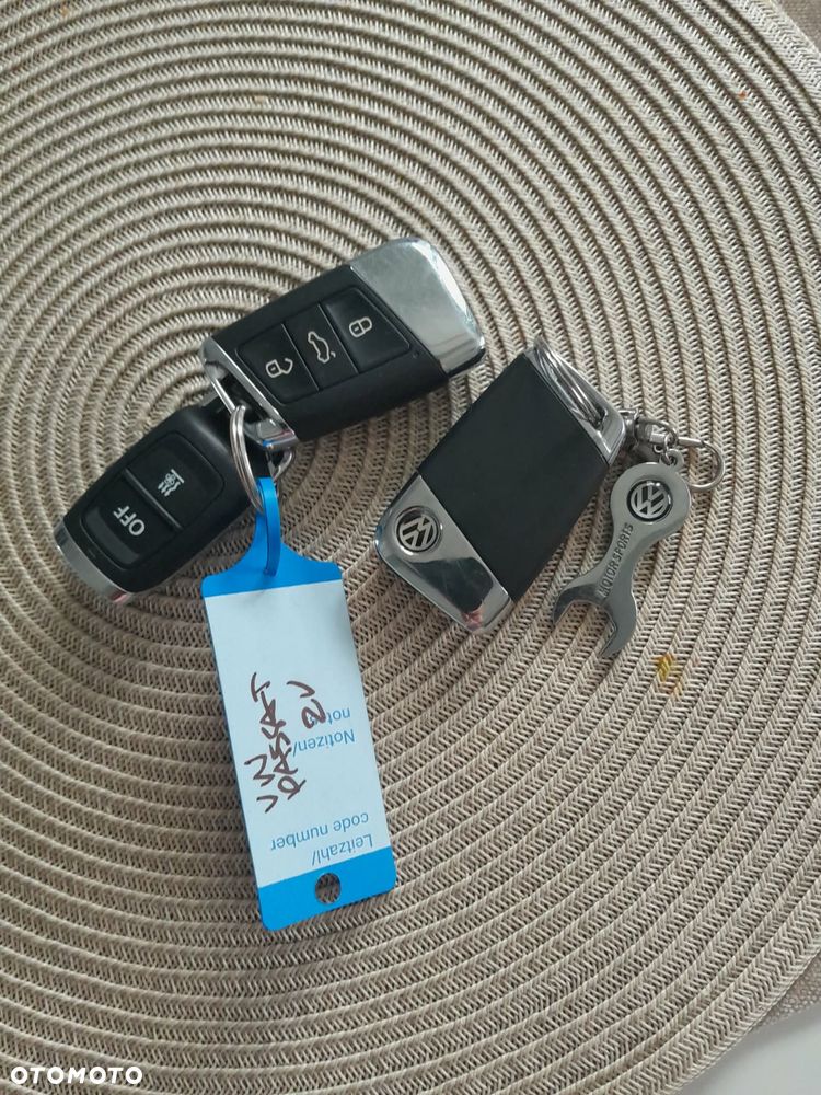 Volkswagen Passat Alltrack - 21