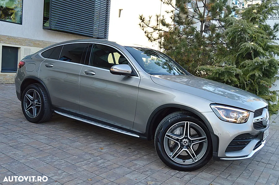 Mercedes-Benz GLC Coupe 220 d 4Matic 9G-TRONIC AMG Line - 25