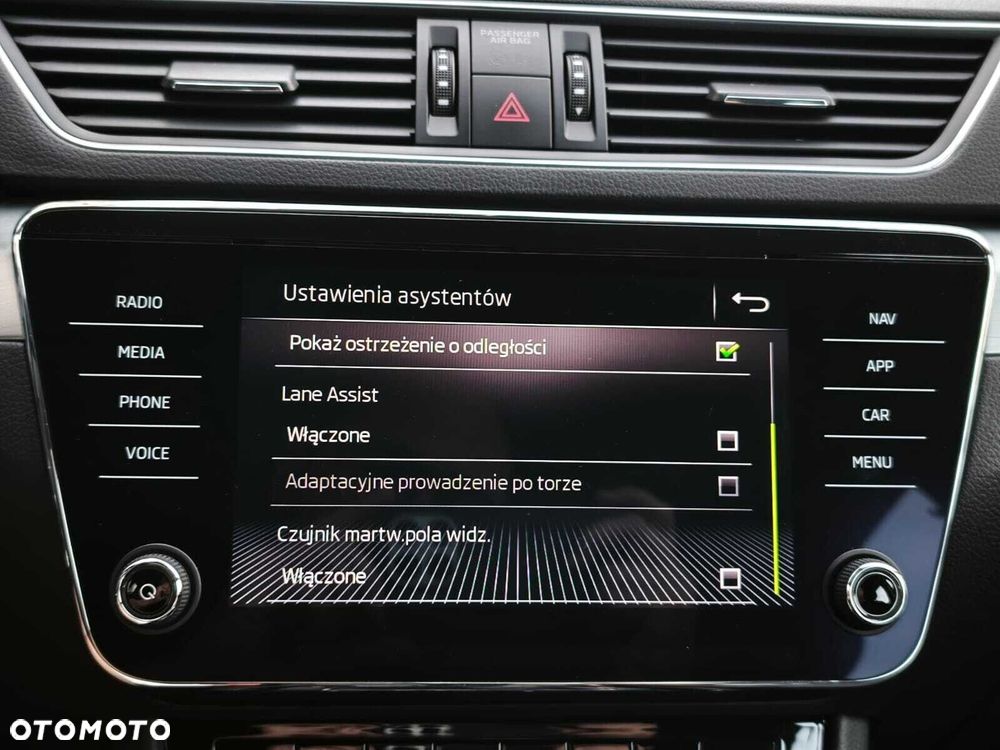 Skoda Superb 1.5 TSI ACT Ambition - 30
