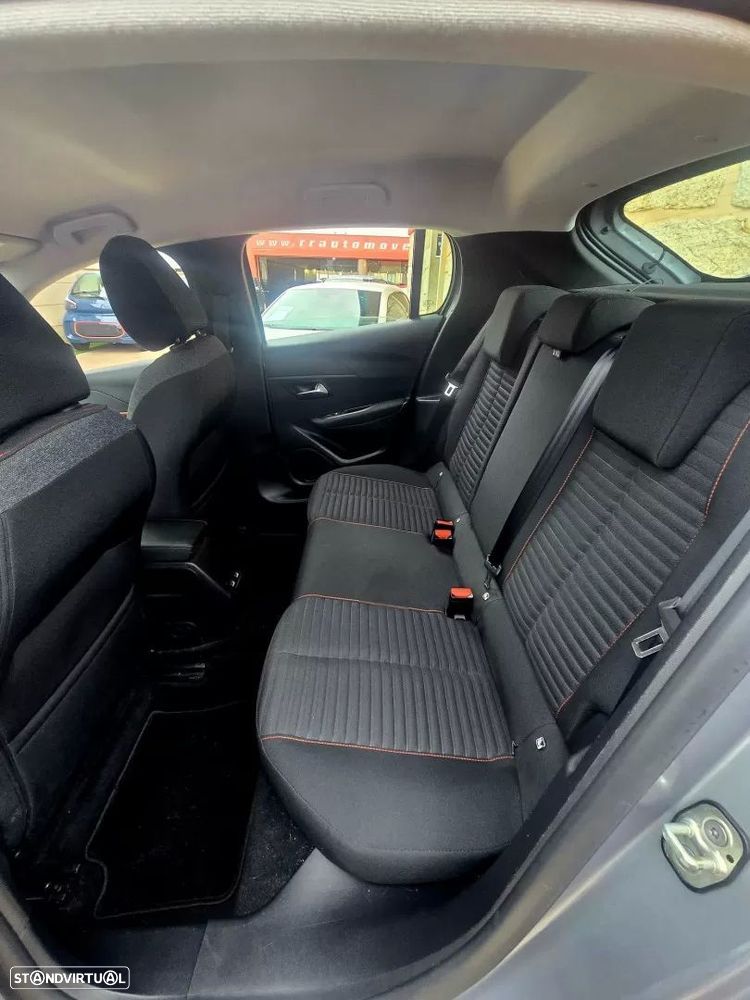 peugeot e-208 ver-50-kwh-active-pack - 15