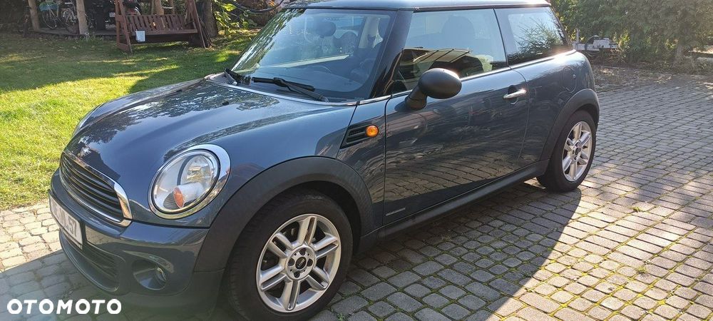 MINI ONE - 2
