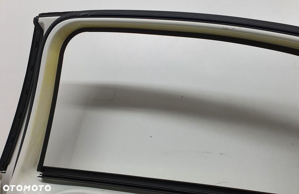 DRZWI PRAWY TYŁ TYLNE 650 MERCEDES W176 - 9