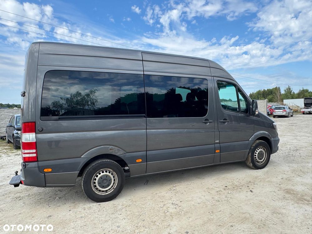 Mercedes-Benz Sprinter - 20