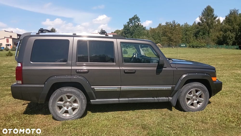 Jeep Commander 5.7 V8 HEMI Automatik Limited