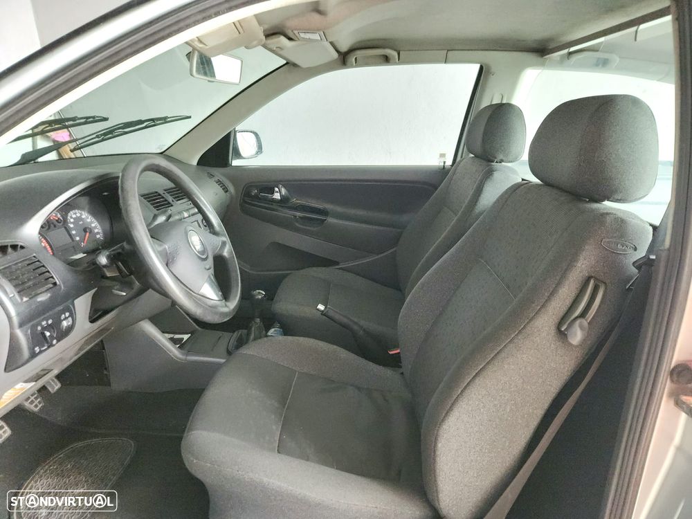 SEAT Ibiza 1.9 SDi Passion - 12