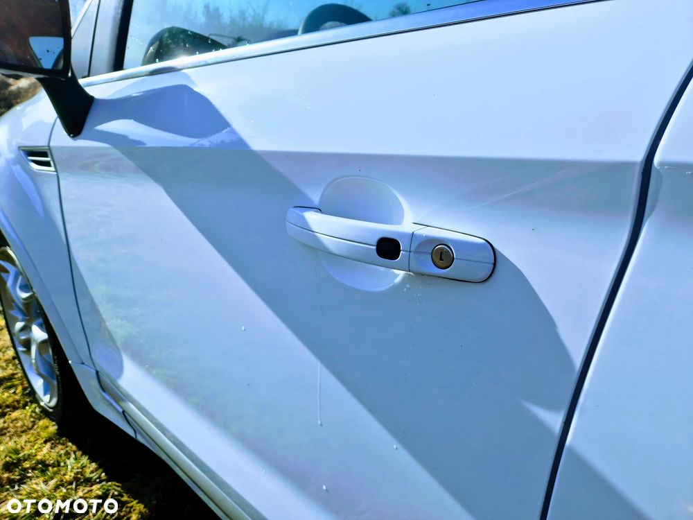 Ford Kuga 2.0 TDCi 4x4 Individual - 21