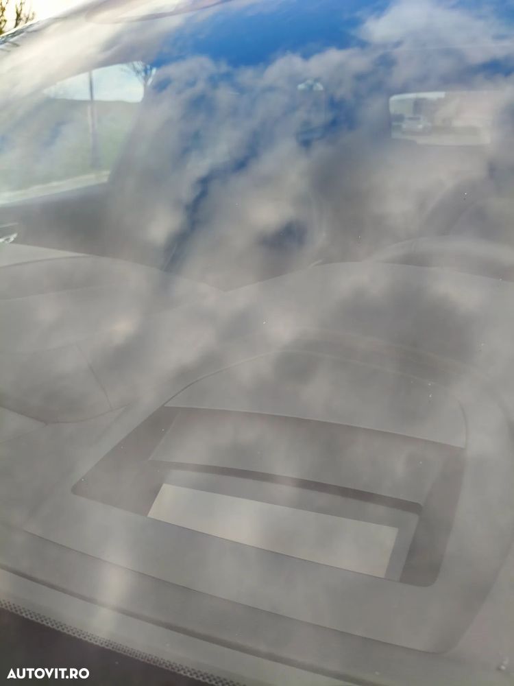 Volvo XC 60 D4 AWD Geartronic RDesign - 30