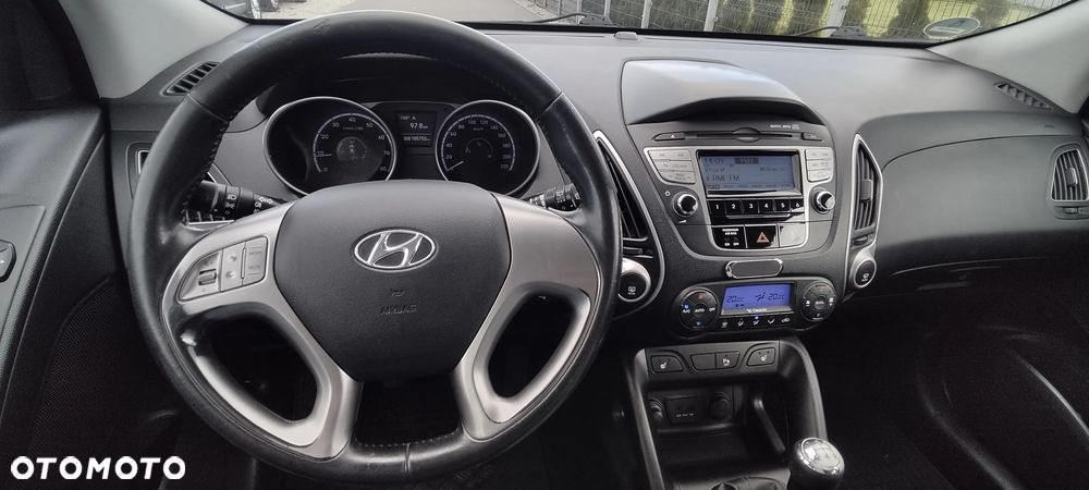 Hyundai ix35 2.0 4WD Premium - 10