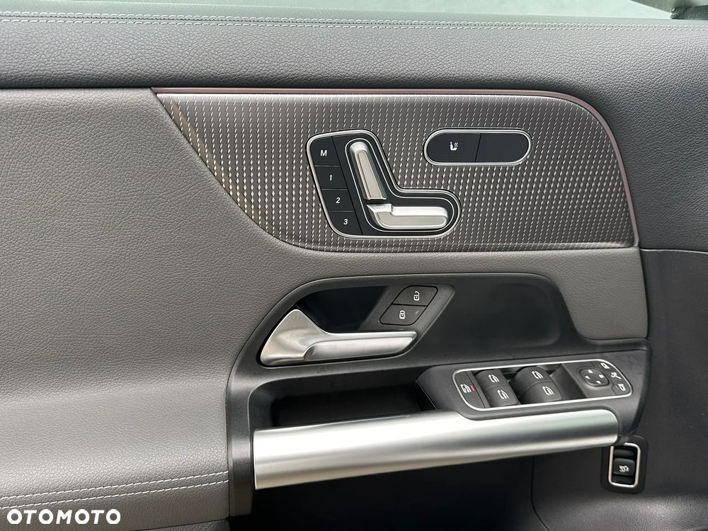 Mercedes-Benz EQA 250 66.5kWh Electric Art - 36