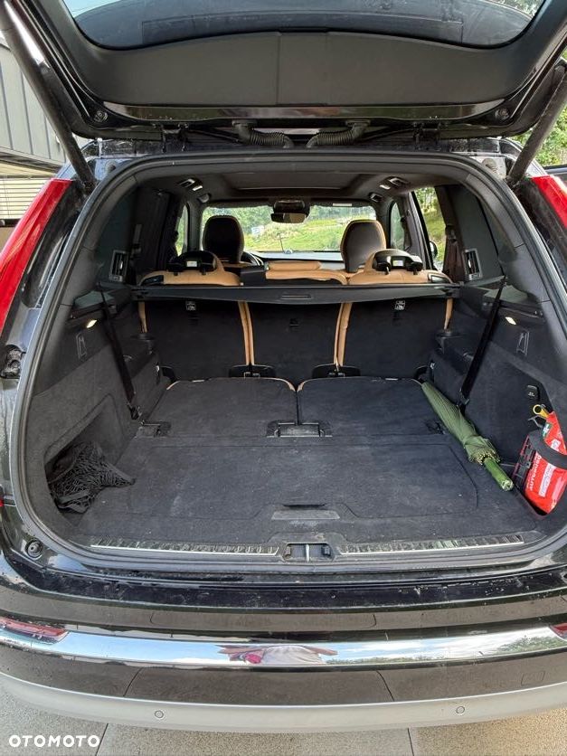 Volvo XC 90 T8 AWD Plug-In Hybrid Inscription 7os - 27