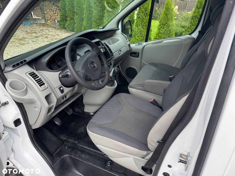 Opel Vivaro - 5