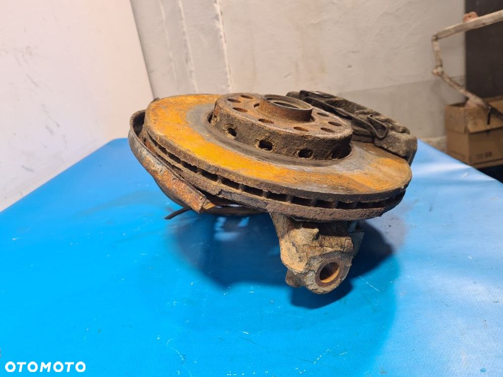 AUDI A4 B5 LIFT 1.9 TDI ZWROTNICA LEWA - 4
