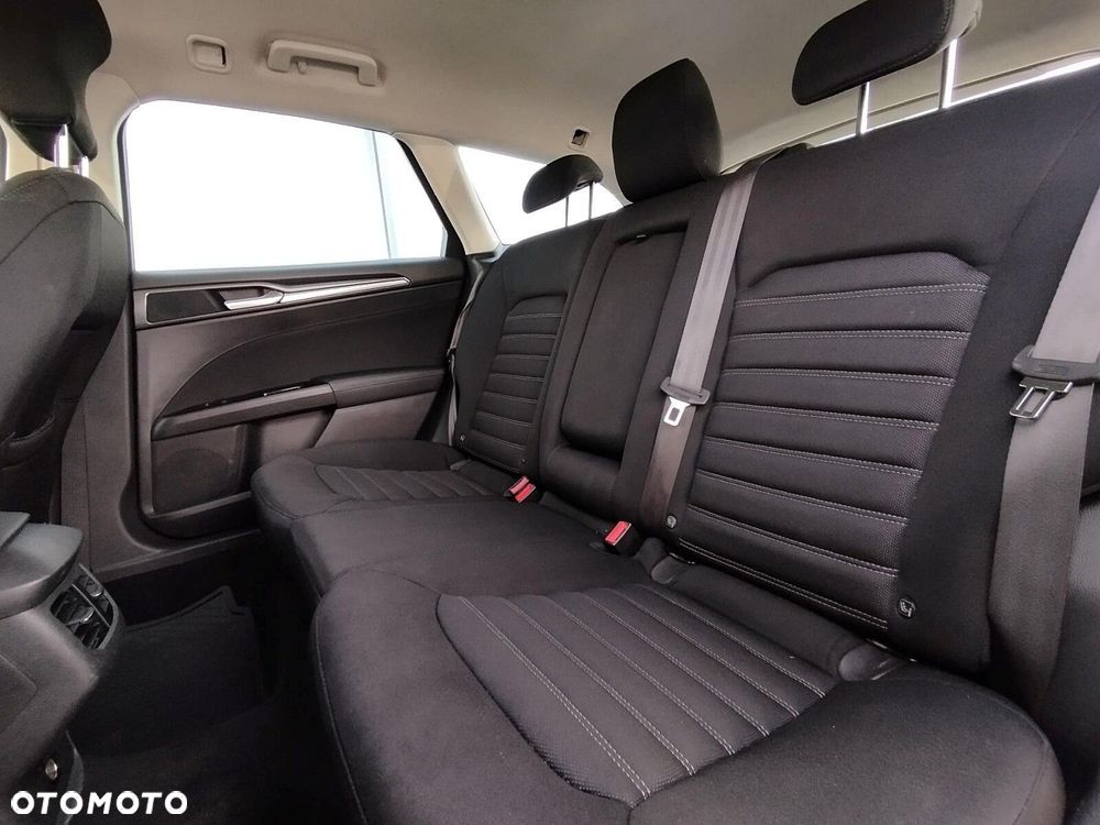 Ford Mondeo - 14