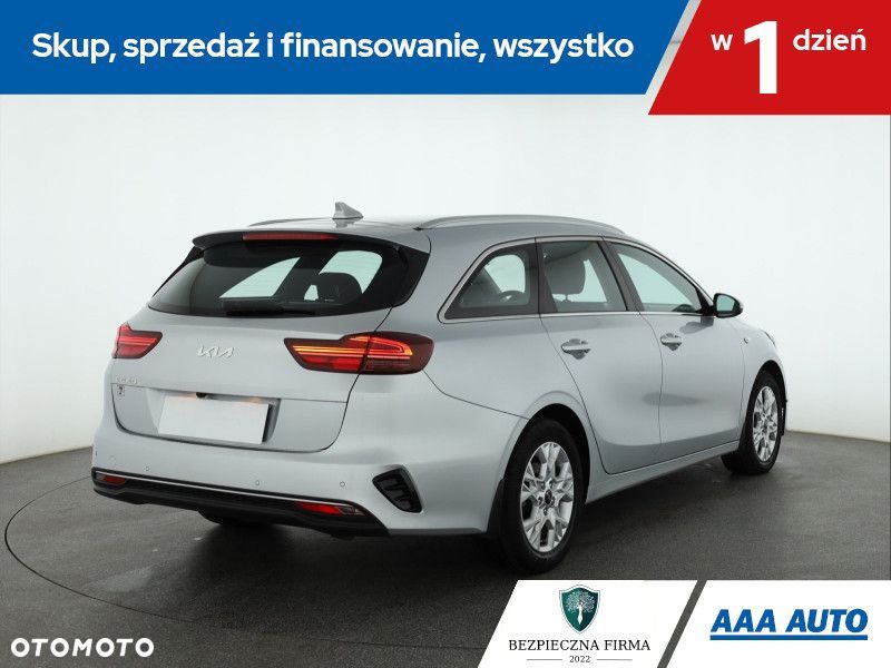 Kia Ceed - 7