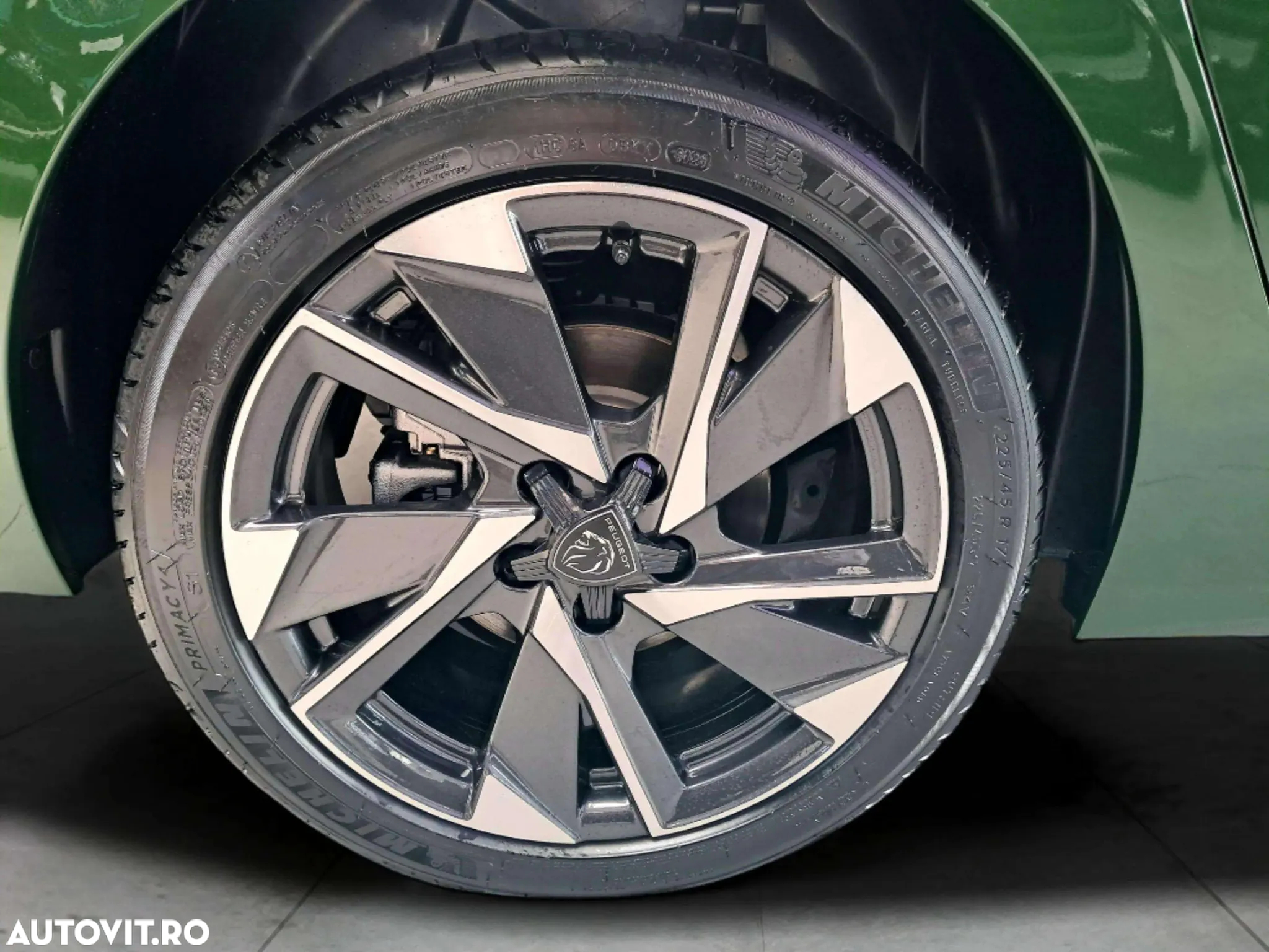 Peugeot 308 1.5L BlueHDI 130 S&S EAT8 Allure - 8