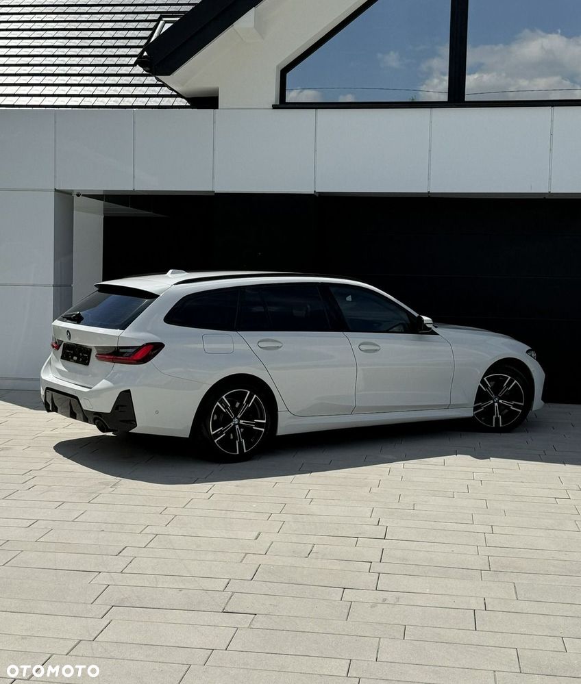 BMW Seria 3 320d xDrive M Sport Shadow sport - 9