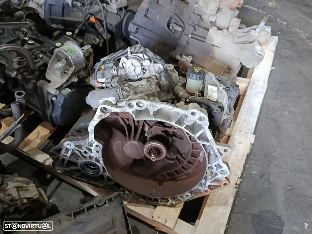Caixa de velocidades Opel Combo 1.3CDTi Automática - 4
