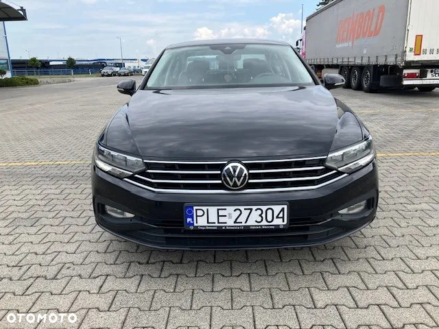 Volkswagen Passat 2.0 TDI EVO Essence - 4