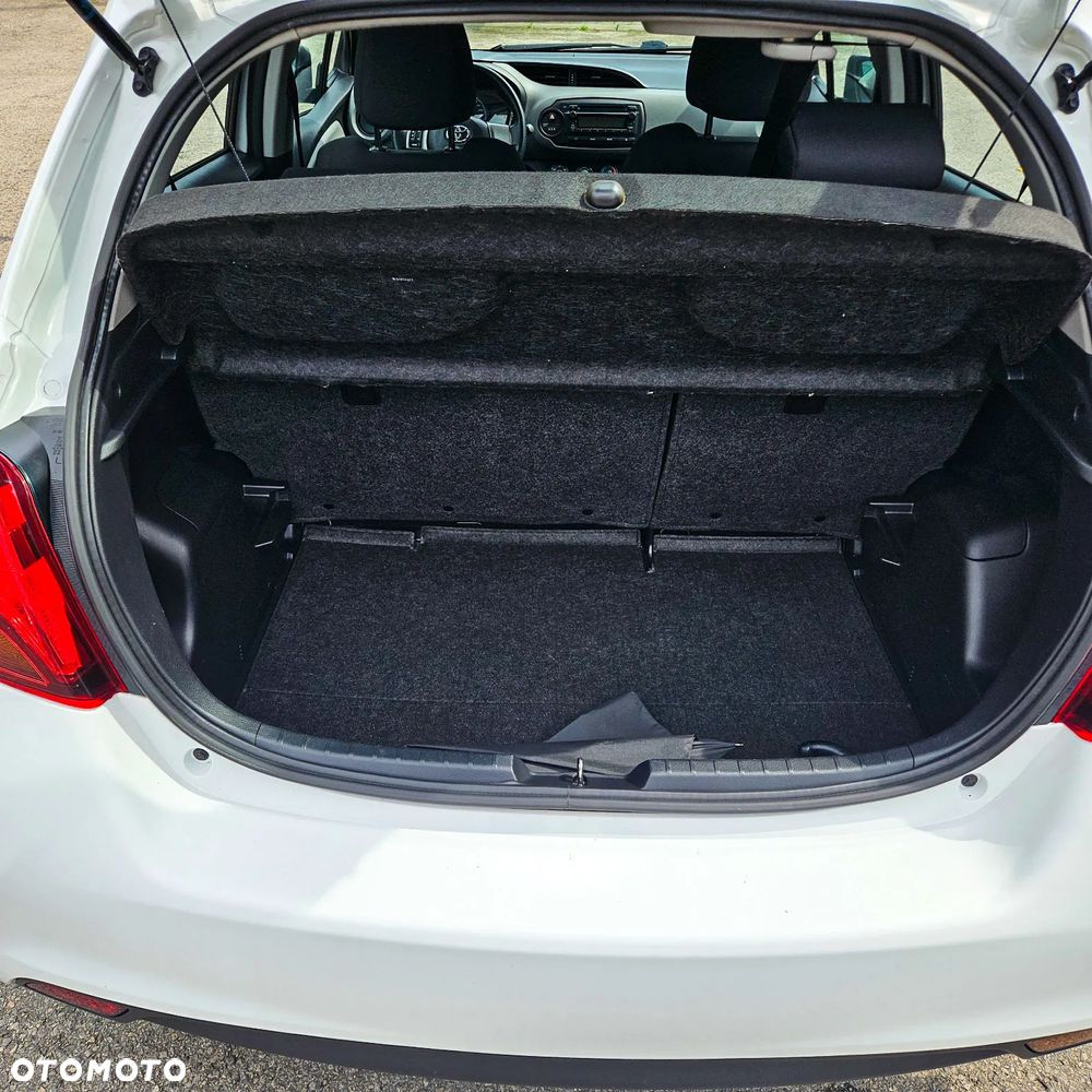 Toyota Yaris 1.4 D-4D Active EU6 - 13