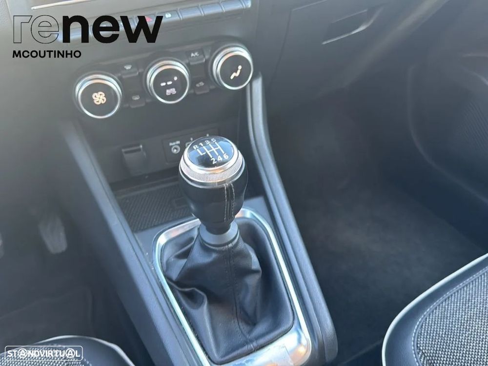 Renault Captur 1.0 TCe Techno - 17