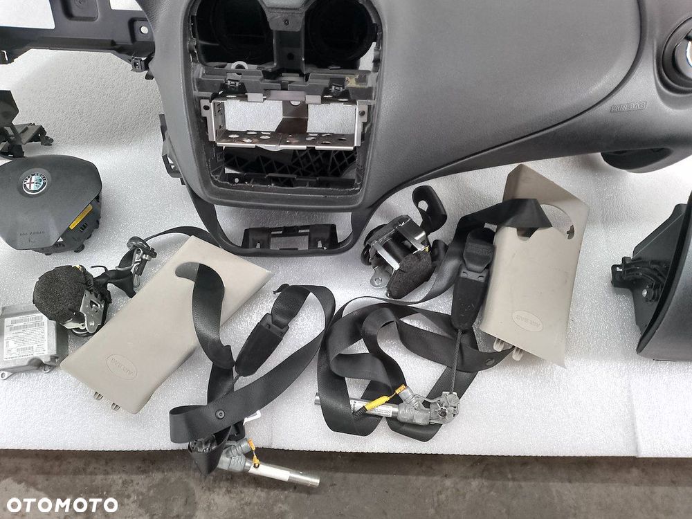 DESKA ROZDZIELCZA,KONSOLA PODUSZKI SENSOR PASY ALFA ROMEO MITO - 3