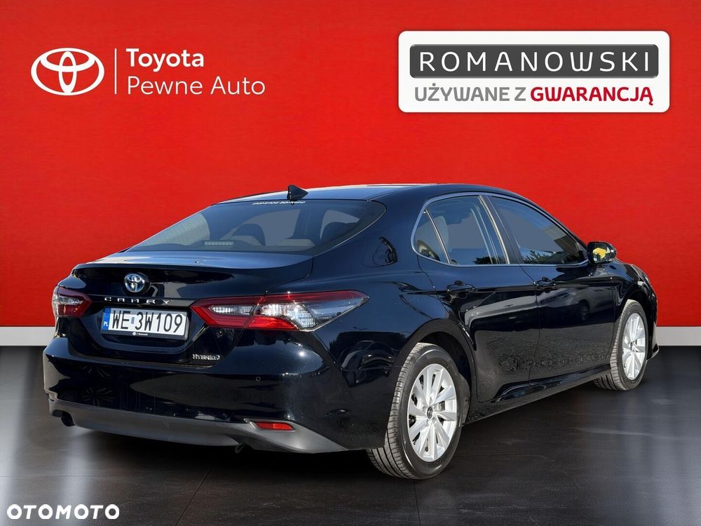 Toyota Camry 2.5 Hybrid Comfort CVT - 2