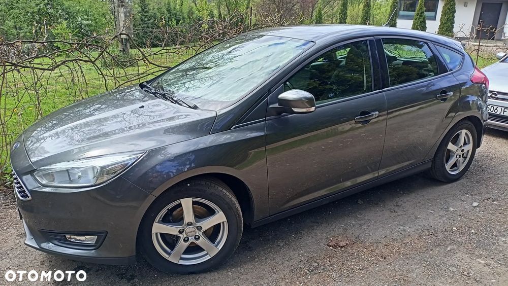 Ford Focus 1.6 SYNC Edition - 1