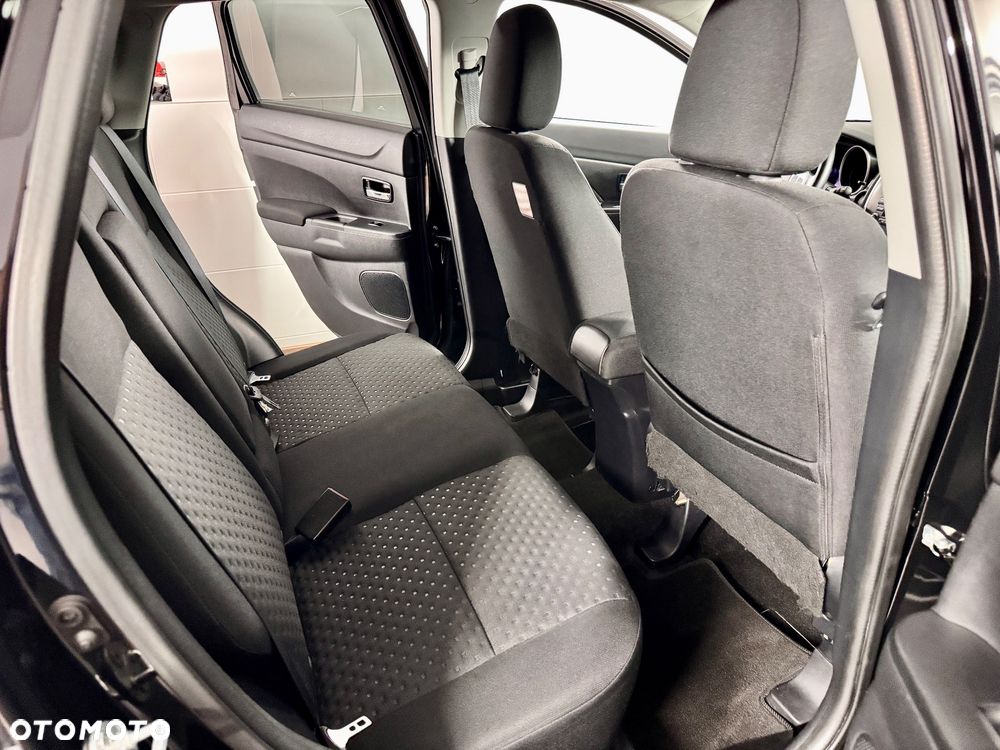 Mitsubishi ASX 1.6 2WD Invite - 19