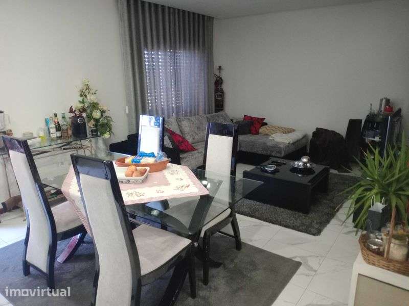 Apartamento T2 Transformado em T3 - Grande imagem: 5/7