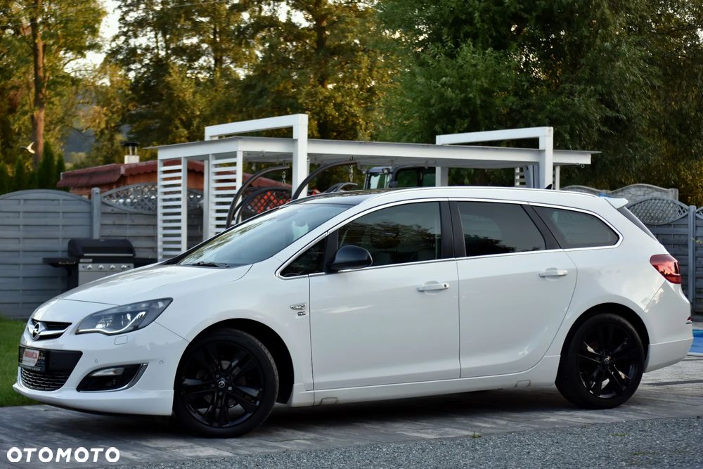 Opel Astra 1.4 Turbo Edition - 2