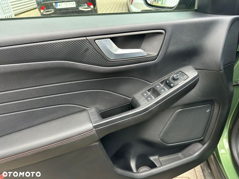 Ford Kuga 1.5 EcoBoost FWD ST-Line - 15