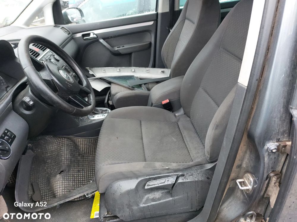 Zderzak VW TOURAN 2,0D 04R. maska,drzwi,lampy,klapa.... - 6