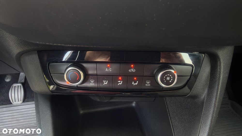 Opel Corsa 1.2 S&S - 28
