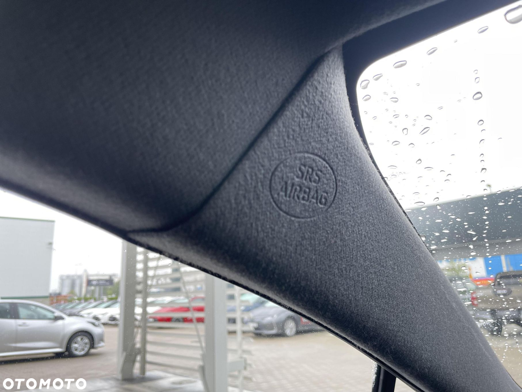 Toyota Corolla - 22