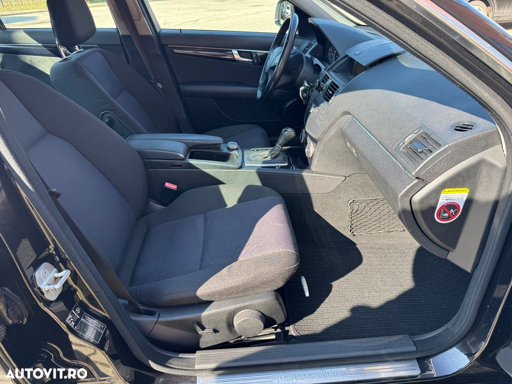 Mercedes-Benz C 220 CDI DPF Automatik BlueEFFICIENCY Elegance - 7