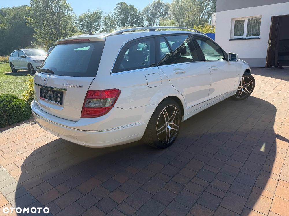 Mercedes-Benz Klasa C 180 Kompressor Automatik BlueEFFICIENCY Avantgarde - 10