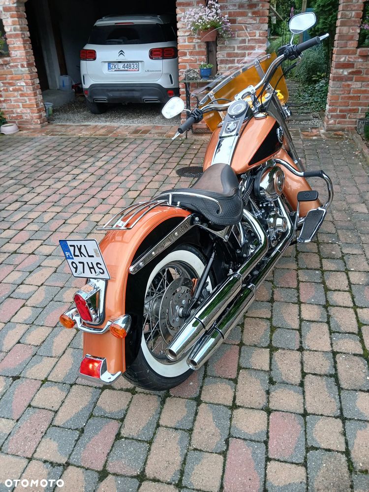 Harley-Davidson Softail Deluxe - 11