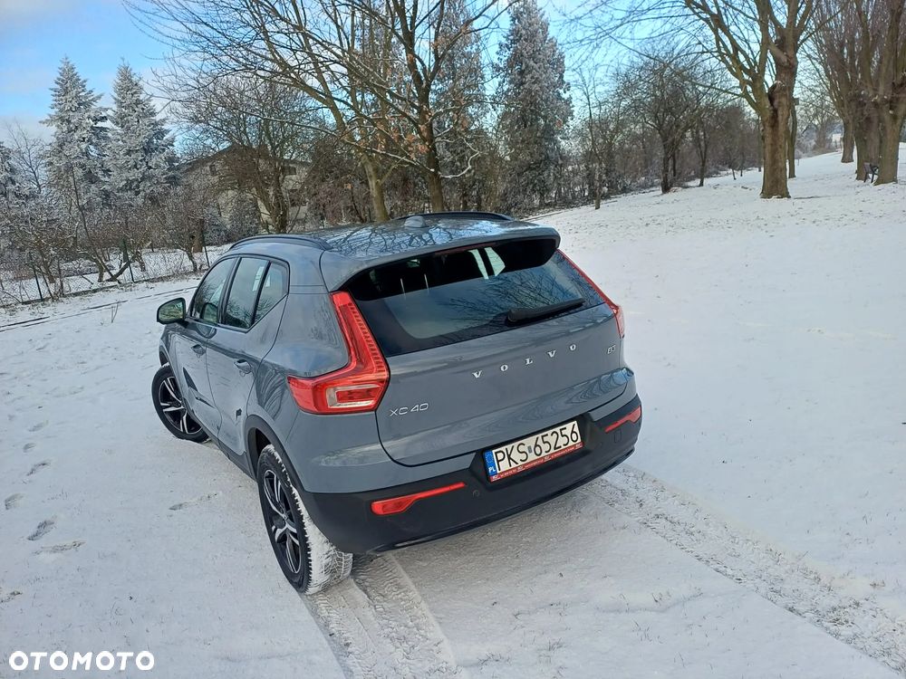 Volvo XC 40 B3 B DKG Plus Dark - 14