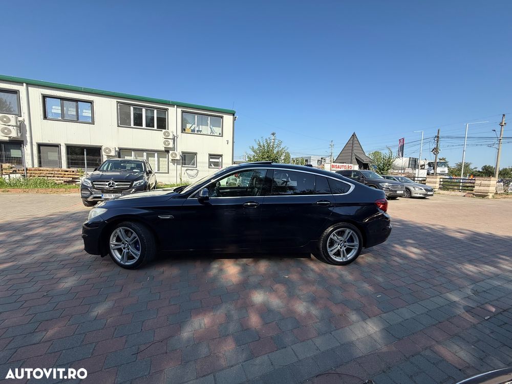 BMW Seria 5 530d xDrive - 8