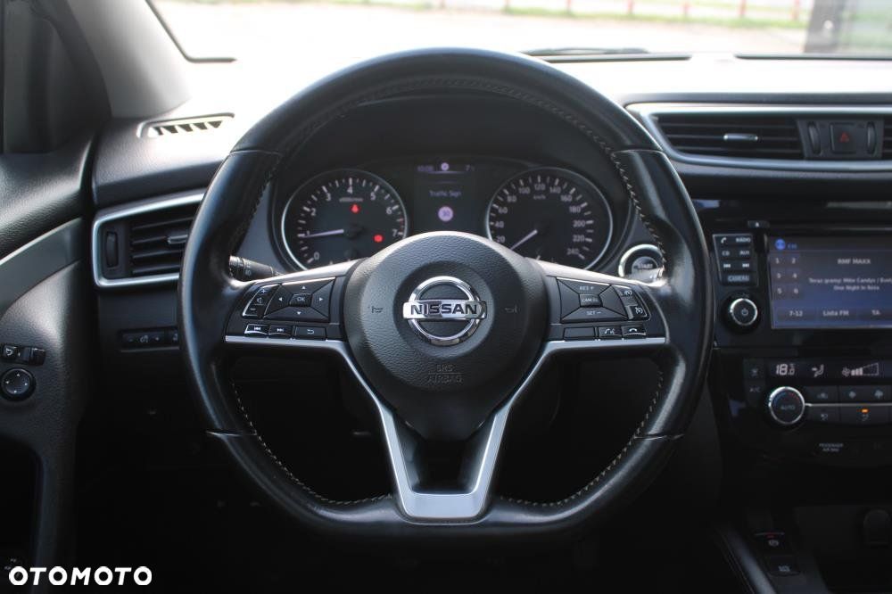 Nissan Qashqai - 14