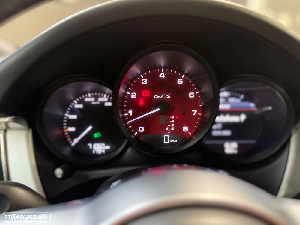 Porsche Macan GTS PDK - 28