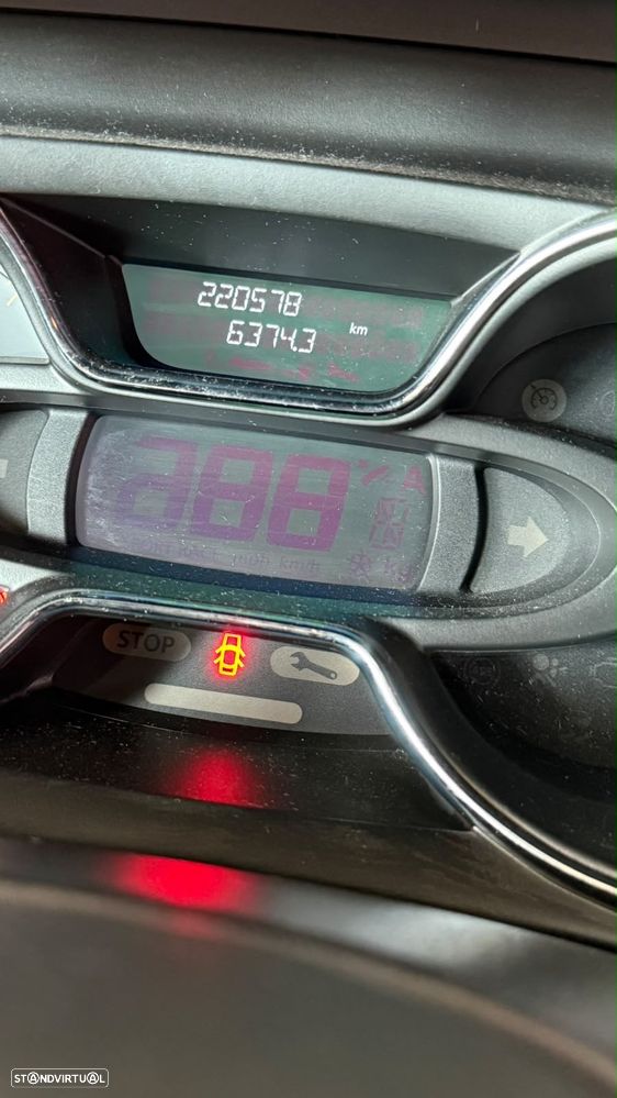 Renault Captur ENERGY dCi 90 S&S Luxe - 18