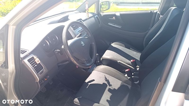 Suzuki Liana 1.6 Comfort - 13