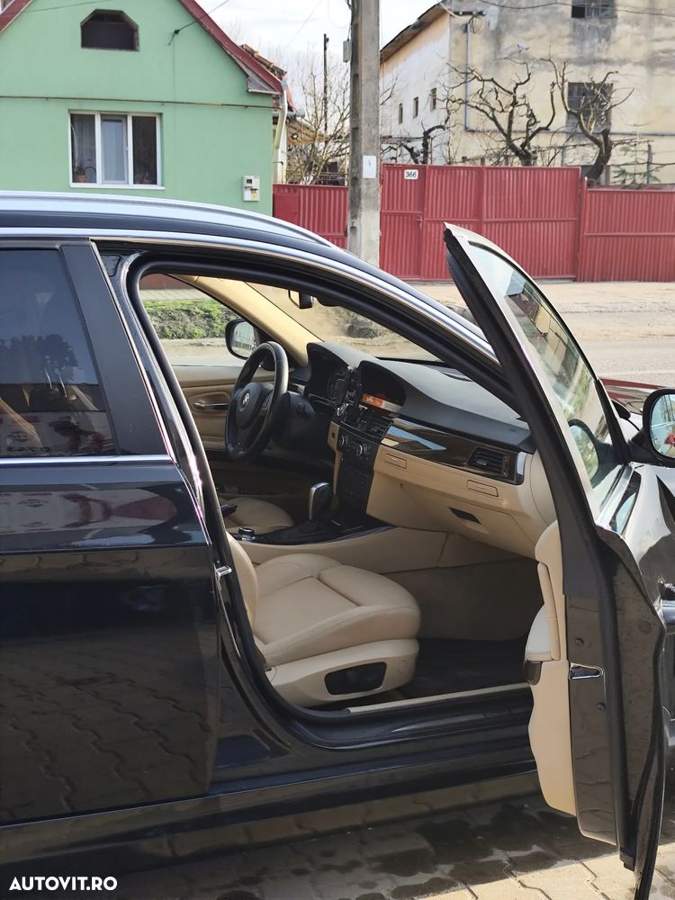 BMW Seria 3 320d xDrive Aut. Sport Line - 7