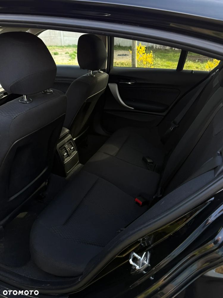 BMW Seria 1 116i - 9