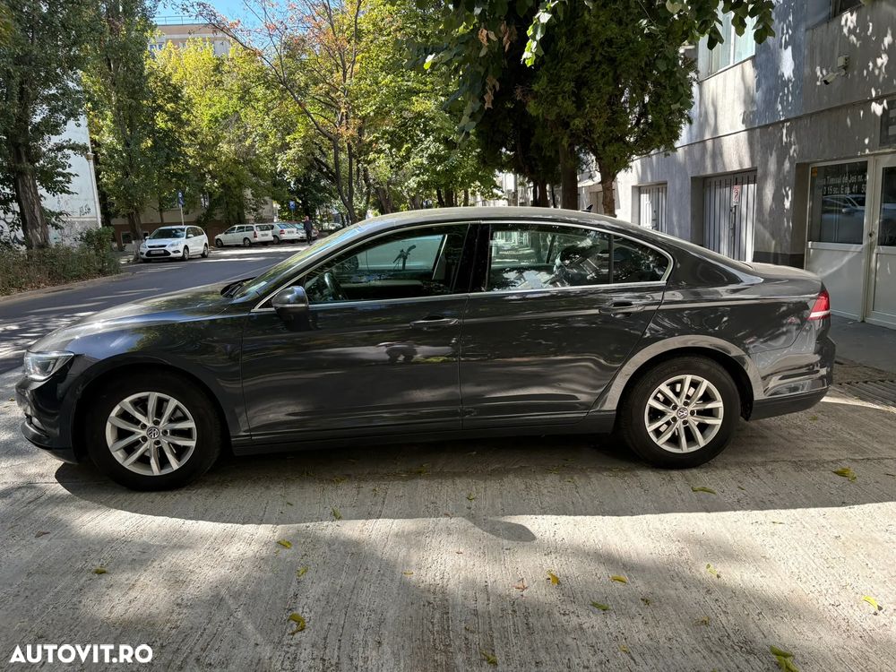 Volkswagen Passat 2.0 TDI Comfortline - 5