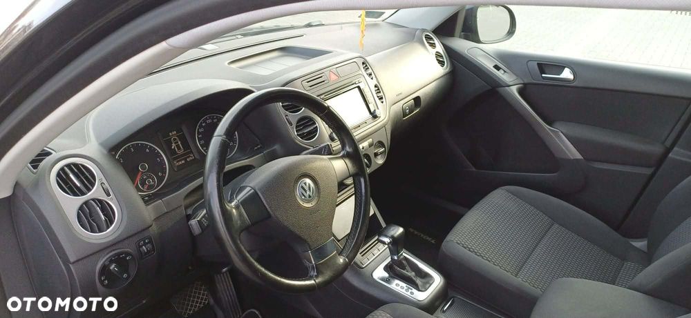 Volkswagen Tiguan 2.0 TDI 4Mot Trend Tiptr - 9