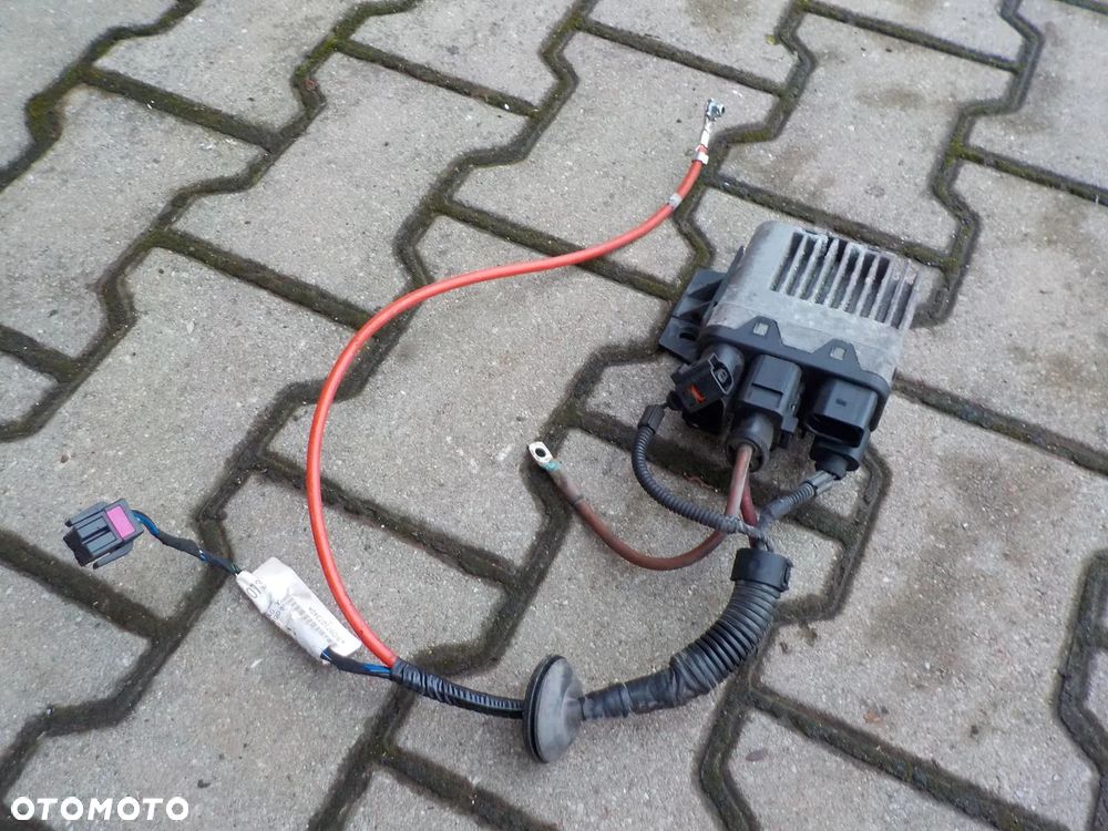 VW T5 MODUŁ PRZEKAŹNIK STEROWNIK WENTYLATORÓW AC - 3