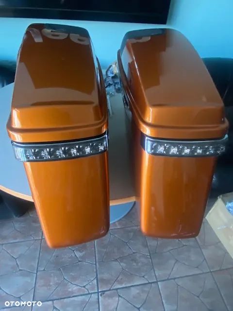 KUFRY KUFER PRAWY LEWY DŁUGI BOOM AUDIO GŁOŚNIKIHARLEY TOURING STREET GLIDE ROAD 14- - 11