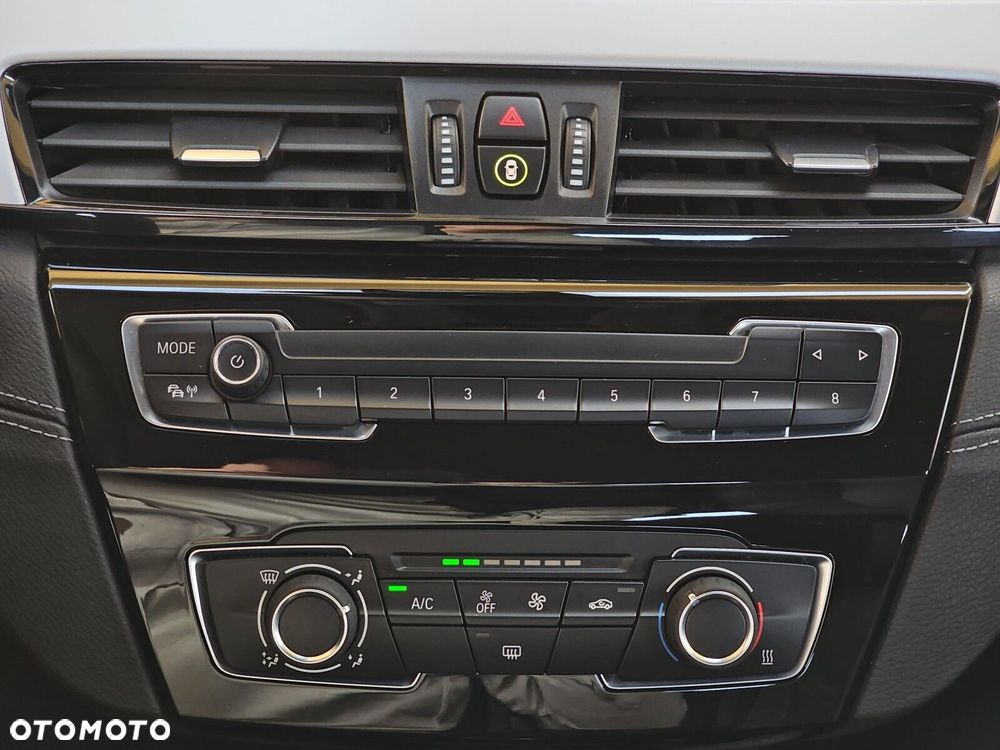 BMW X2 sDrive18i GPF - 28